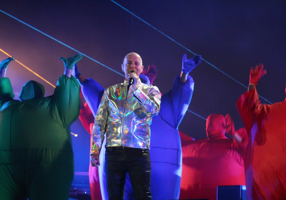 Gig Review Pet Shop Boys At Hyde Park For Bbc Radio 2 Live